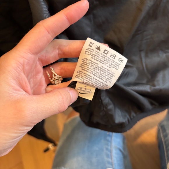 NIKE LEBRON JAMES 6 MEN'S SIZE M BLACK PUFFER QUILTED JACKET - Picture 9 of 14